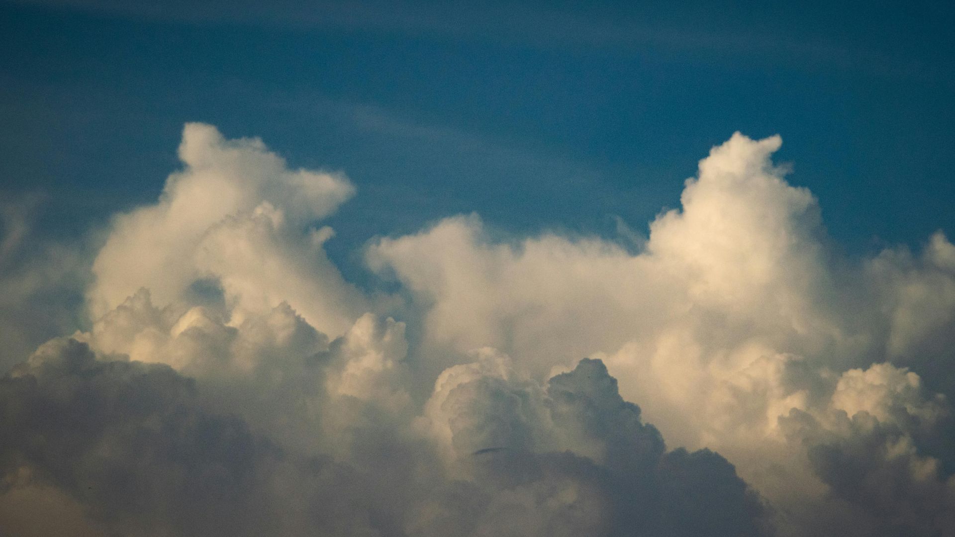 Les pratiques chinoises d'ensemencement des nuages sur le plateau tibétain